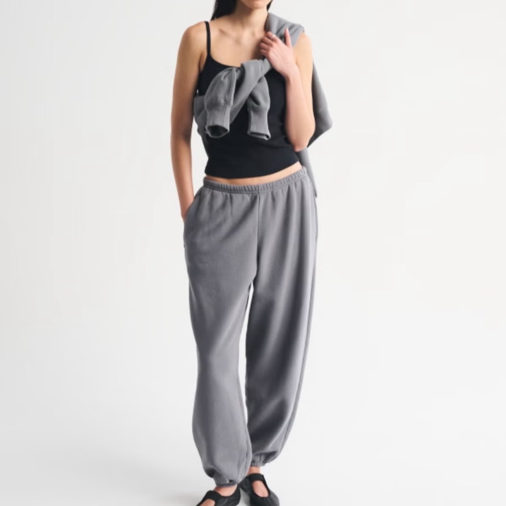 Abercrombie & Fitch High Rise Sunday Baggy Sweatpants, Size Small Regular